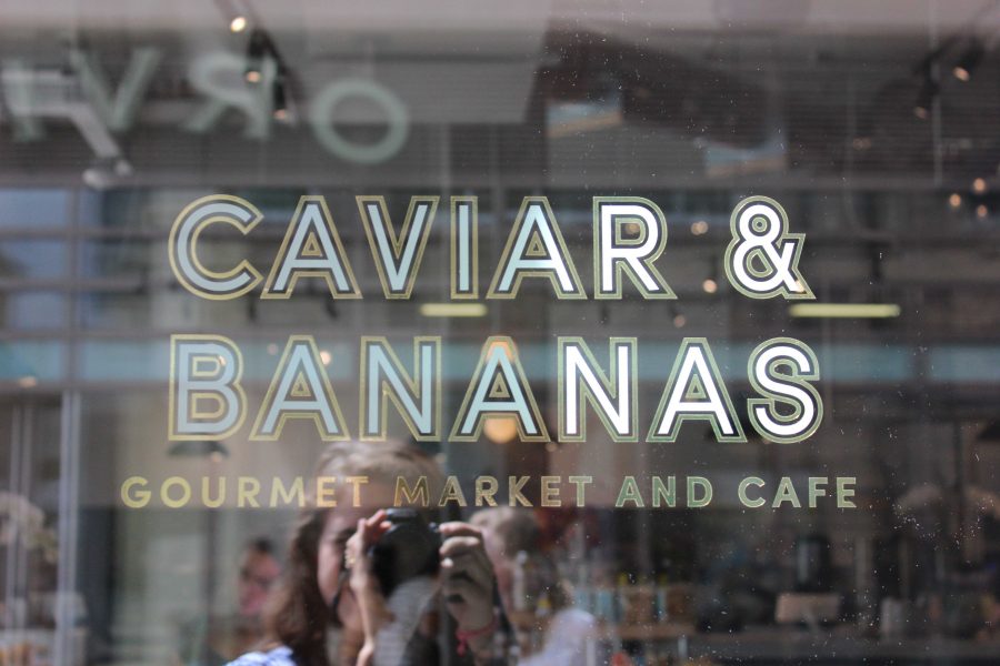 Caviar & Bananas sign